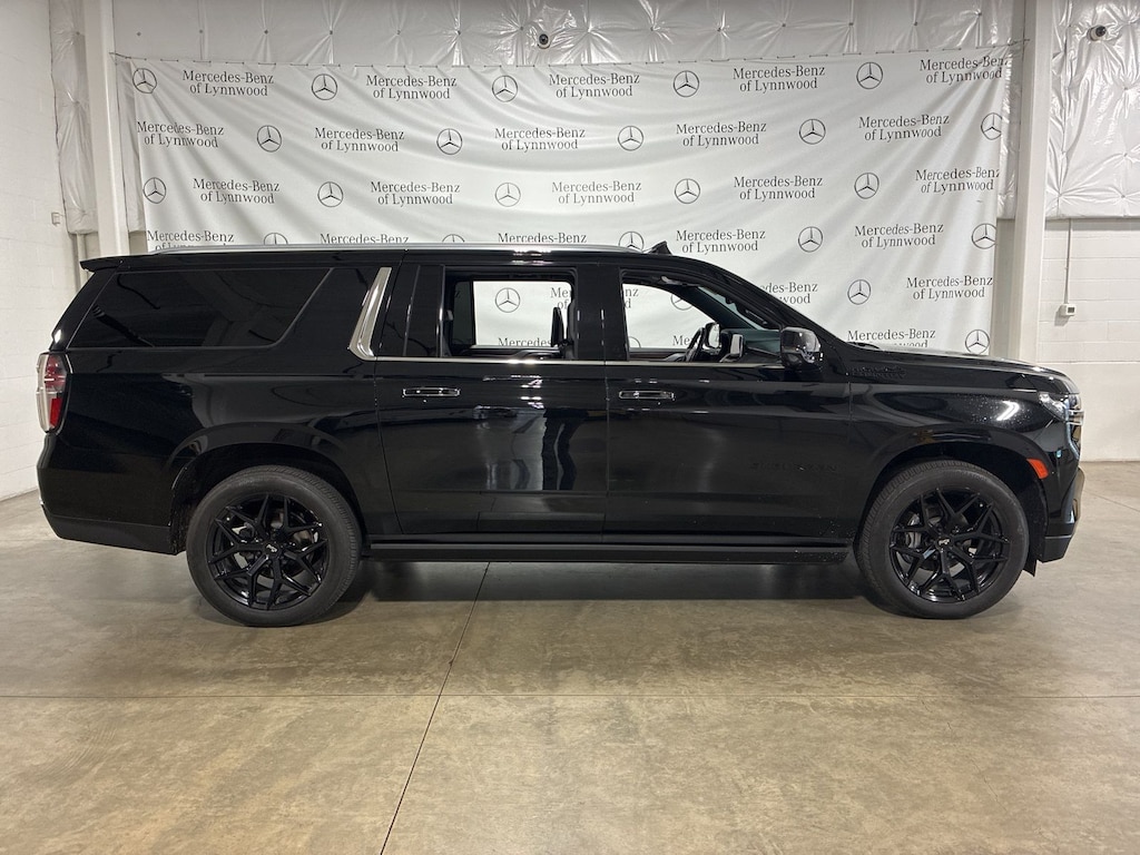 Used 2021 Chevrolet Suburban High Country 4WD SUV