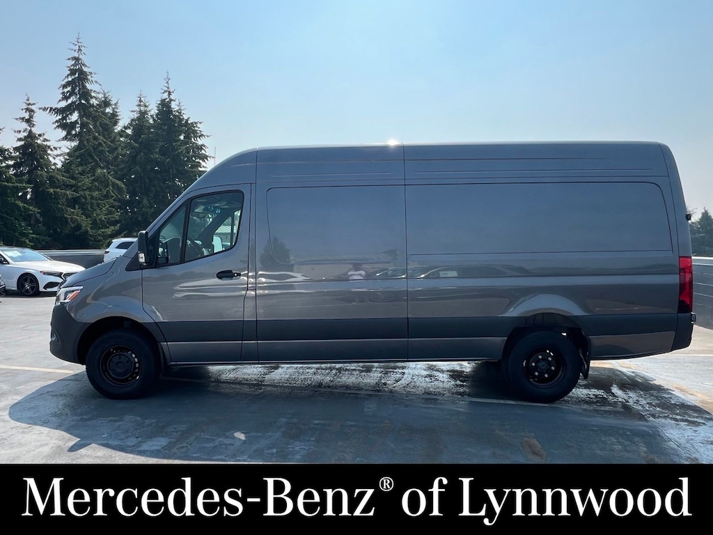 New 2026 Mercedes-Benz Sprinter 3500XD Cargo 170 WB 3500XD Cargo Van