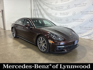 2020 Porsche Panamera 4 Hatchback