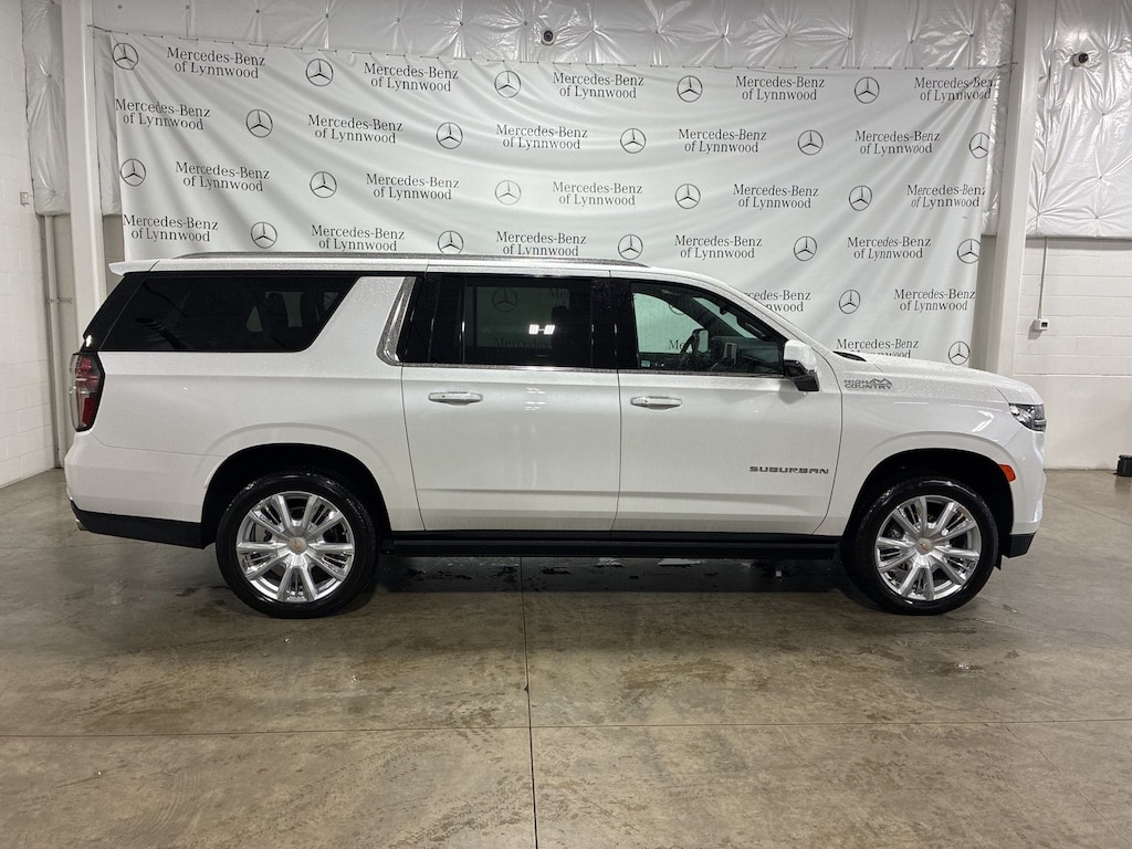 Used 2022 Chevrolet Suburban High Country SUV