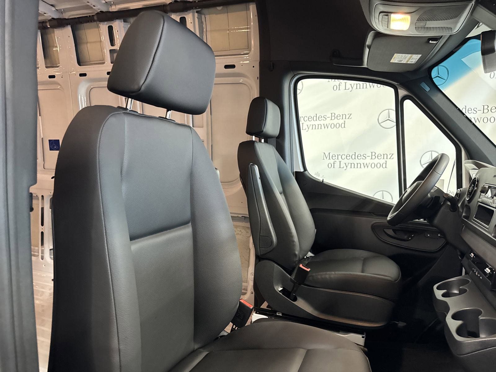 2025 Mercedes-Benz Sprinter Cargo Van Base - Photo 18