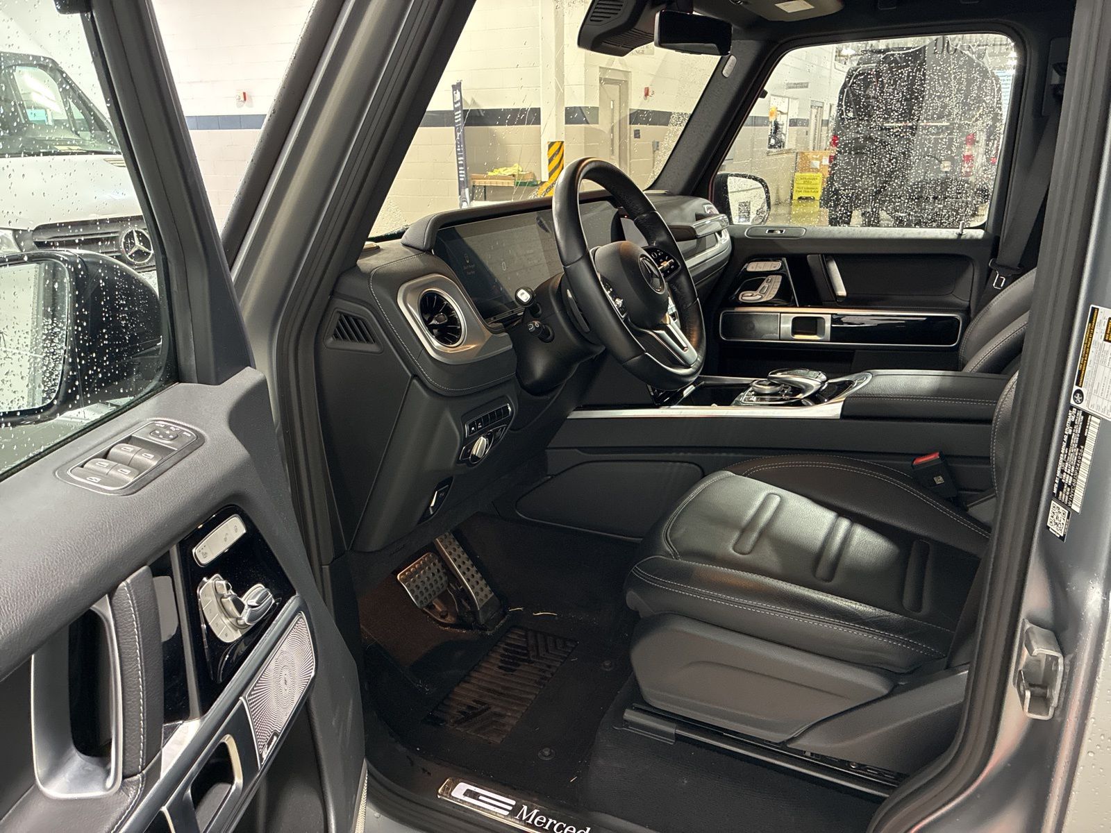 2023 Mercedes Benz G 550 photo 4