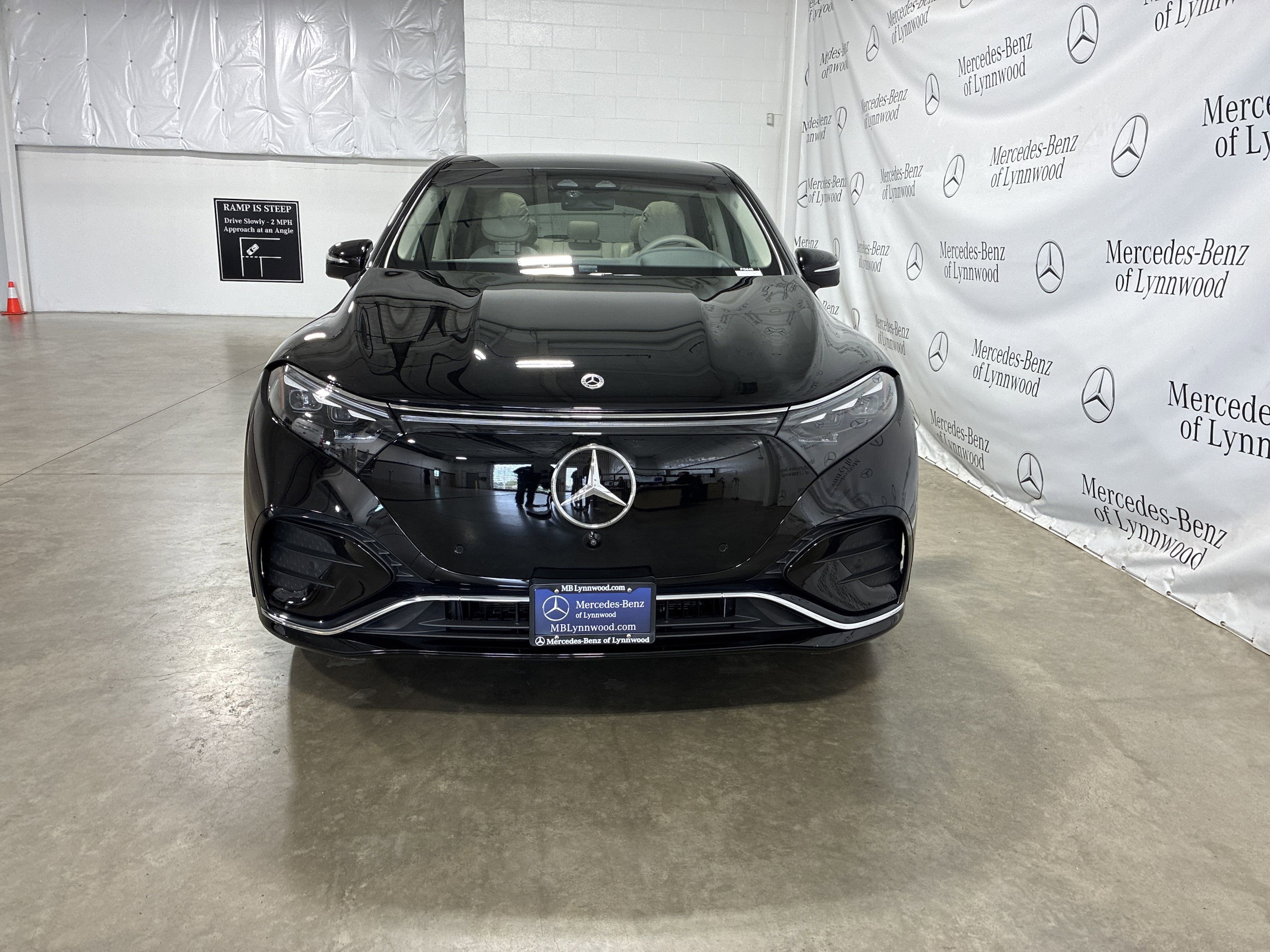 Certified 2023 Mercedes-Benz EQS SUV Base with VIN 4JGDM4EB7PA019636 for sale in Lynnwood, WA