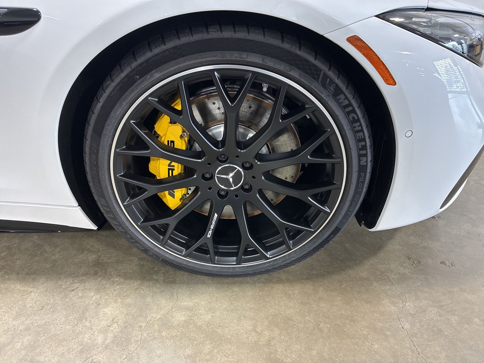 2026 Mercedes Benz SL AMG 55 photo 2