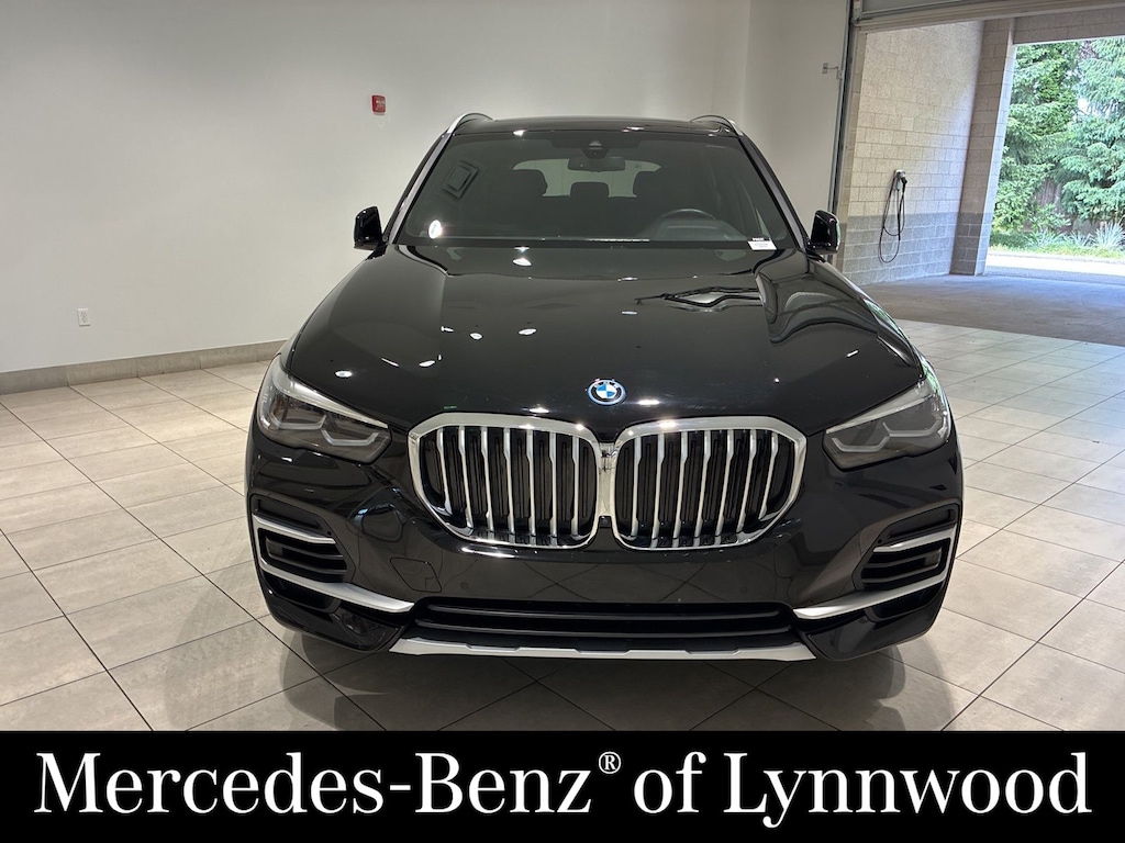 Used 2023 BMW X5 xDrive45e SUV