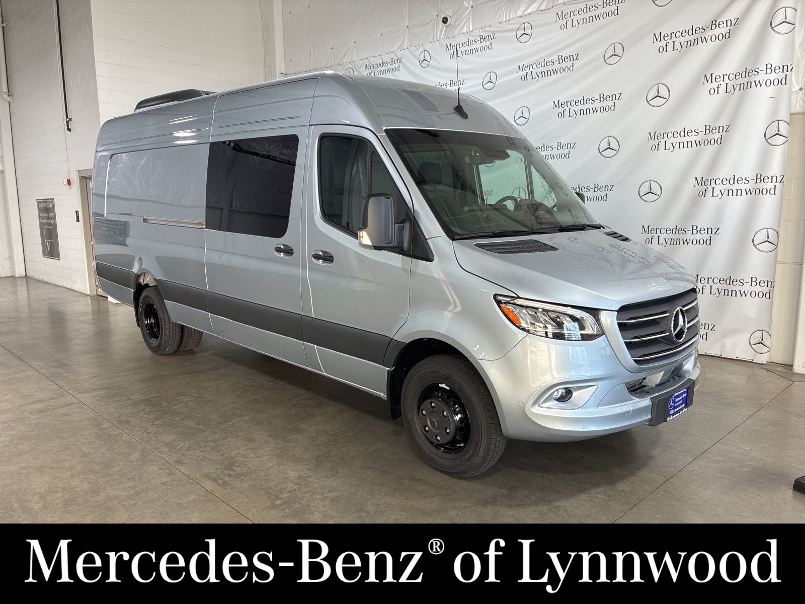 2026 Mercedes-Benz Sprinter Cargo Van Base's photo