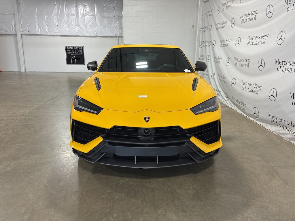 Used 2024 Lamborghini Urus Performante SUV