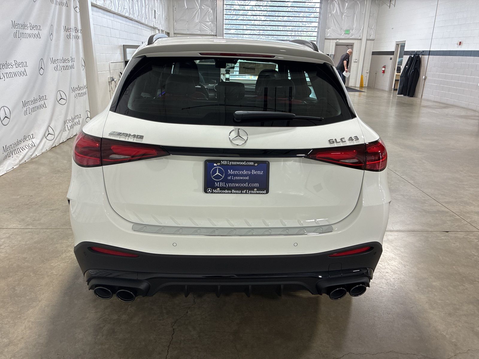 2026 Mercedes Benz GLC 43 AMG photo 3