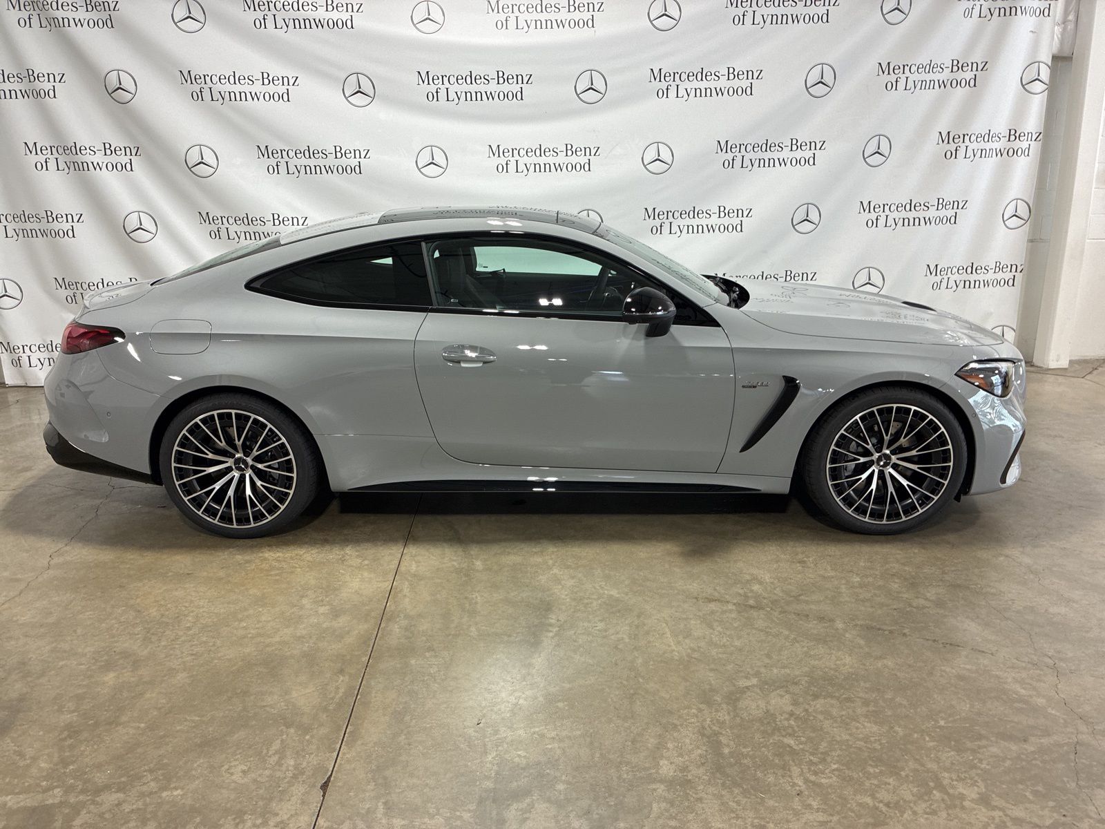 2026 Mercedes Benz CLE AMG 53 4MATIC photo 3