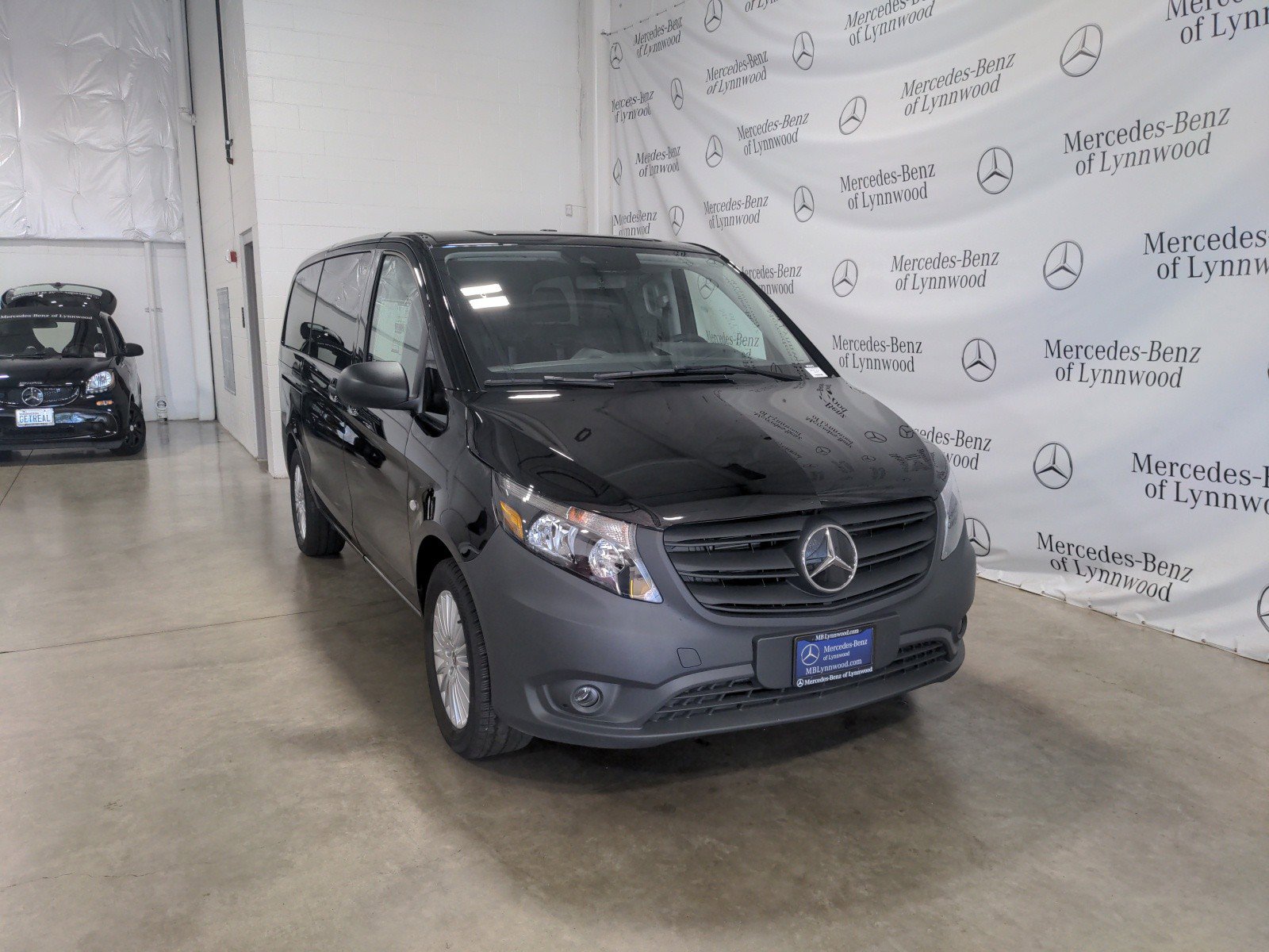 Used 2023 Mercedes-Benz Metris Passenger Van Base with VIN W1WV0FEY3P4294430 for sale in Lynnwood, WA