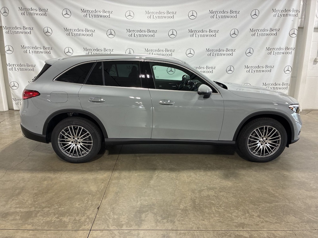 New 2026 Mercedes-Benz GLC GLC 300 SUV