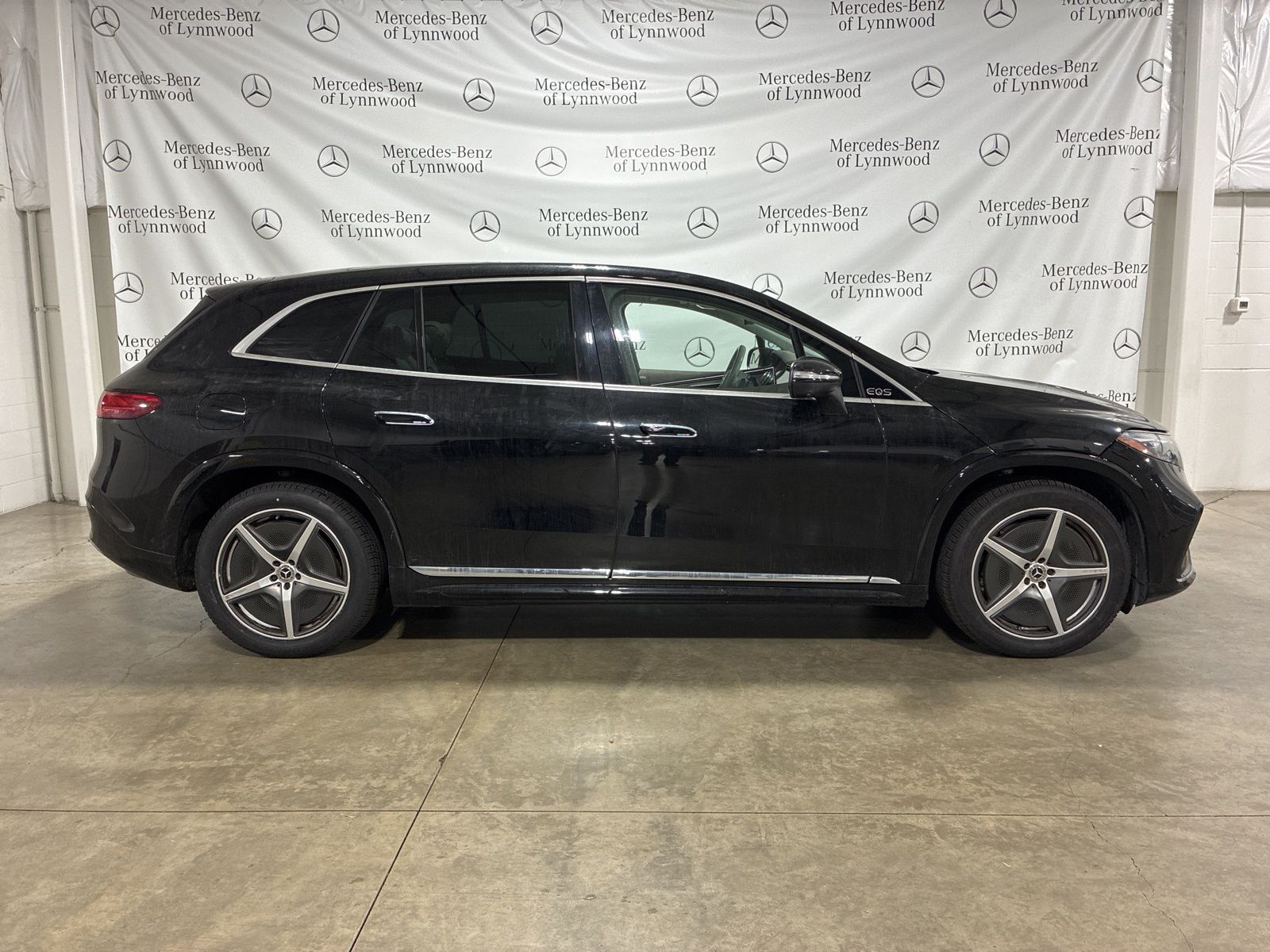 Certified 2023 Mercedes-Benz EQS SUV Base with VIN 4JGDM4EB9PA014356 for sale in Lynnwood, WA