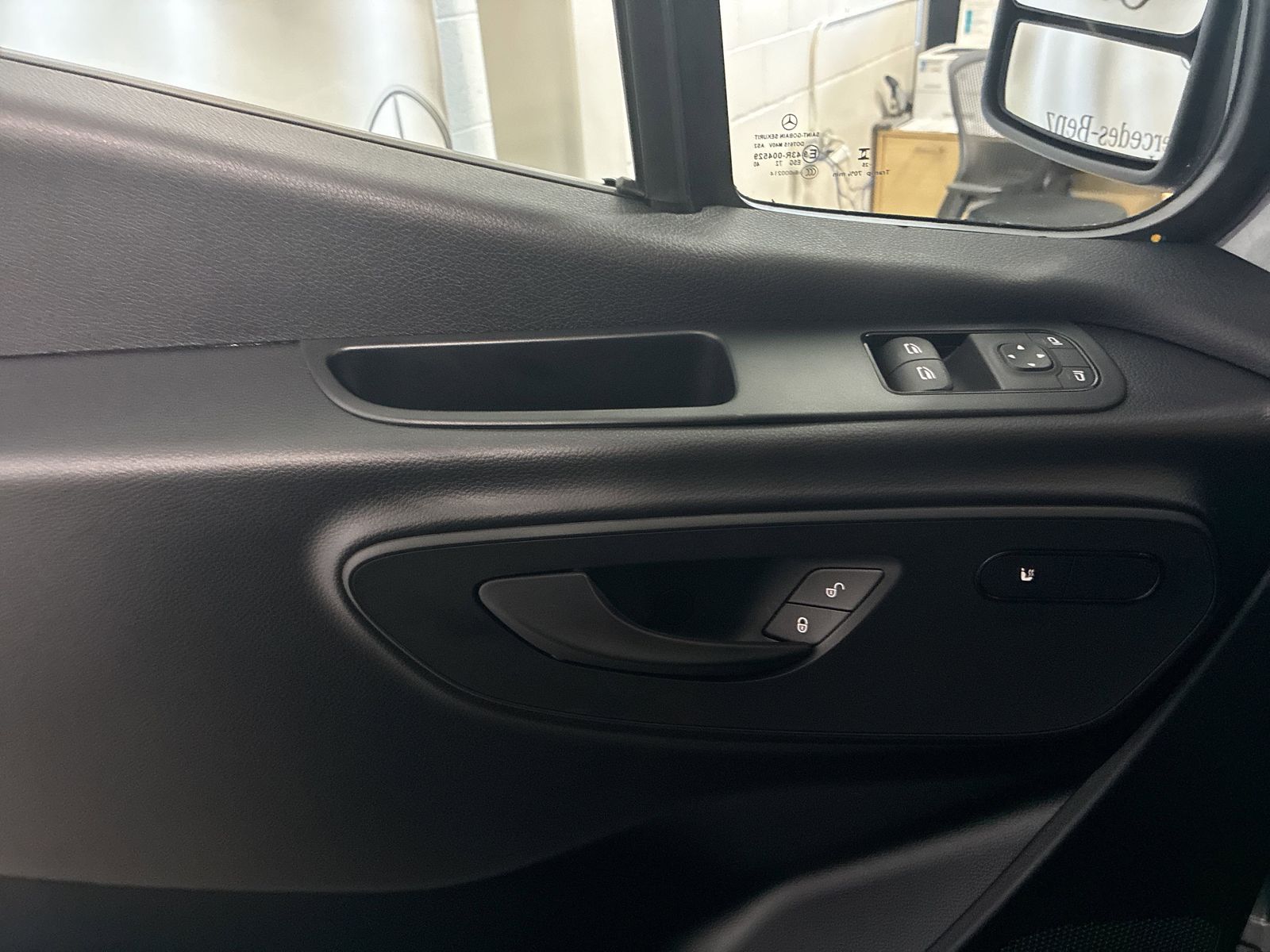 2025 Mercedes-Benz Sprinter Cargo Van Base - Photo 10