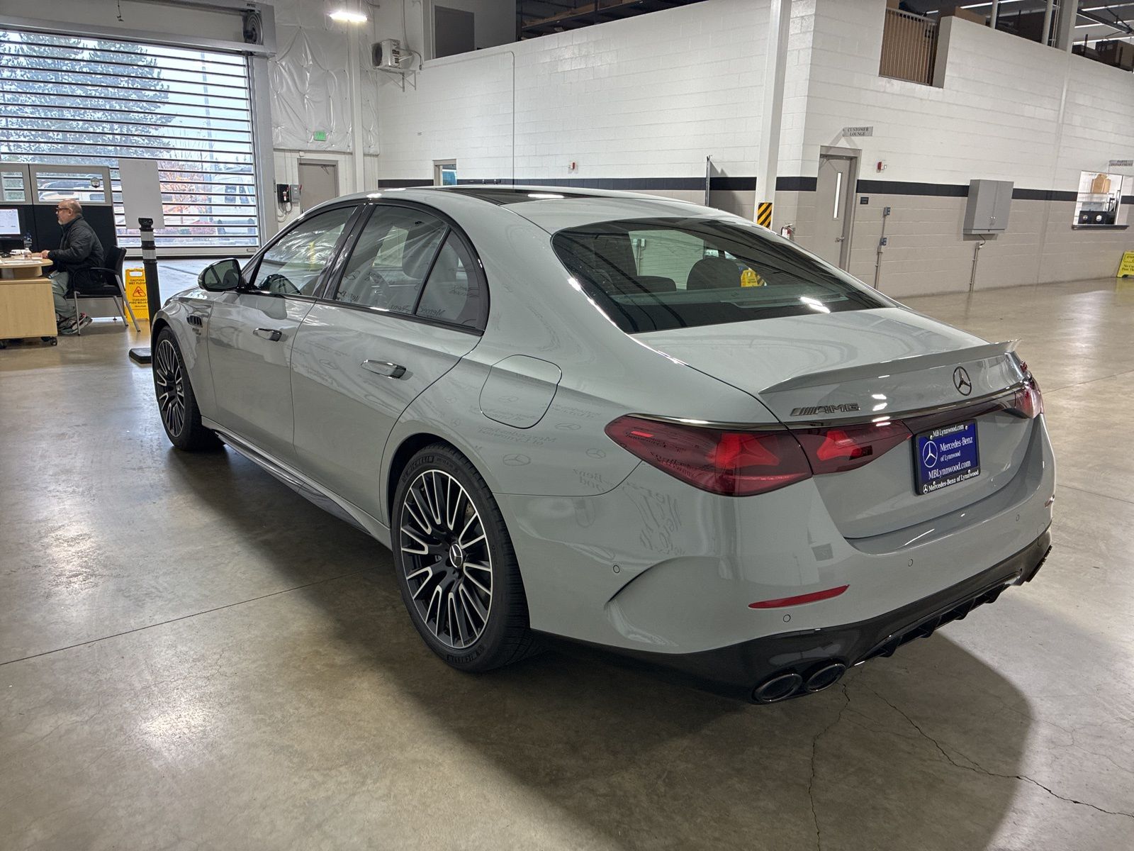 2026 Mercedes Benz E 53 AMG photo 4