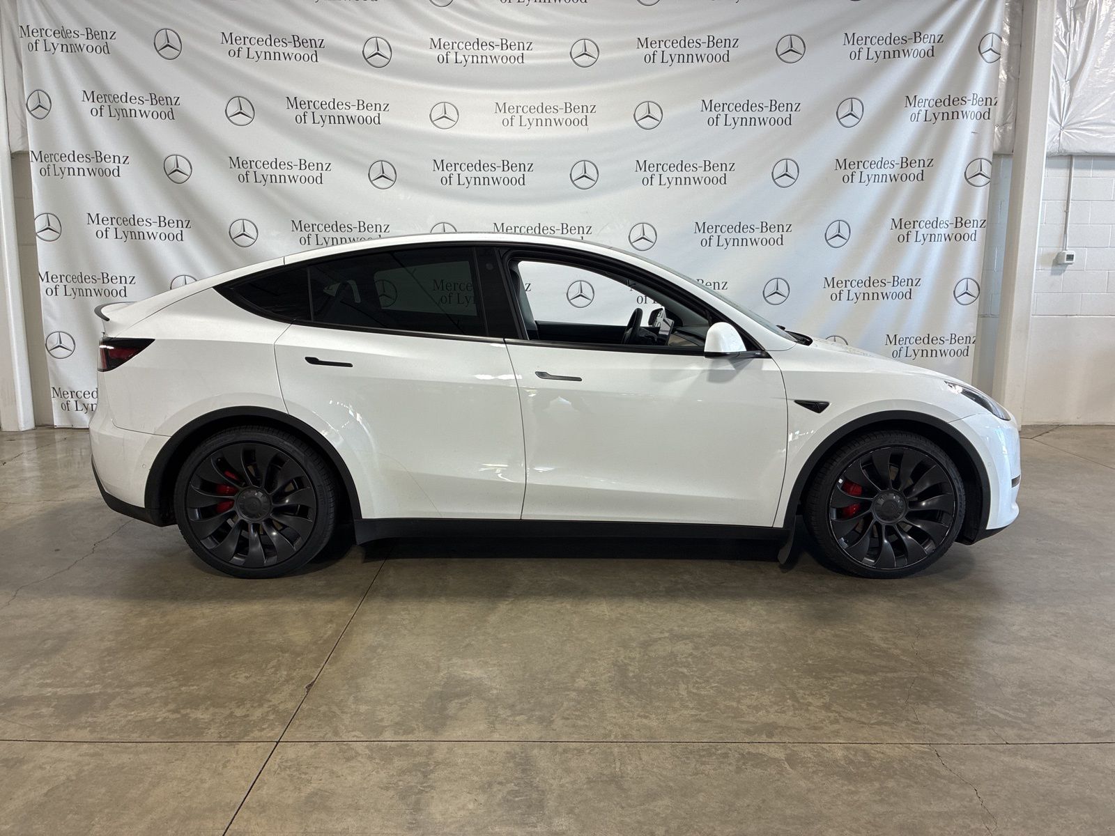 Used 2022 Tesla Model Y Performance with VIN 7SAYGDEFXNF460054 for sale in Northfield, Minnesota