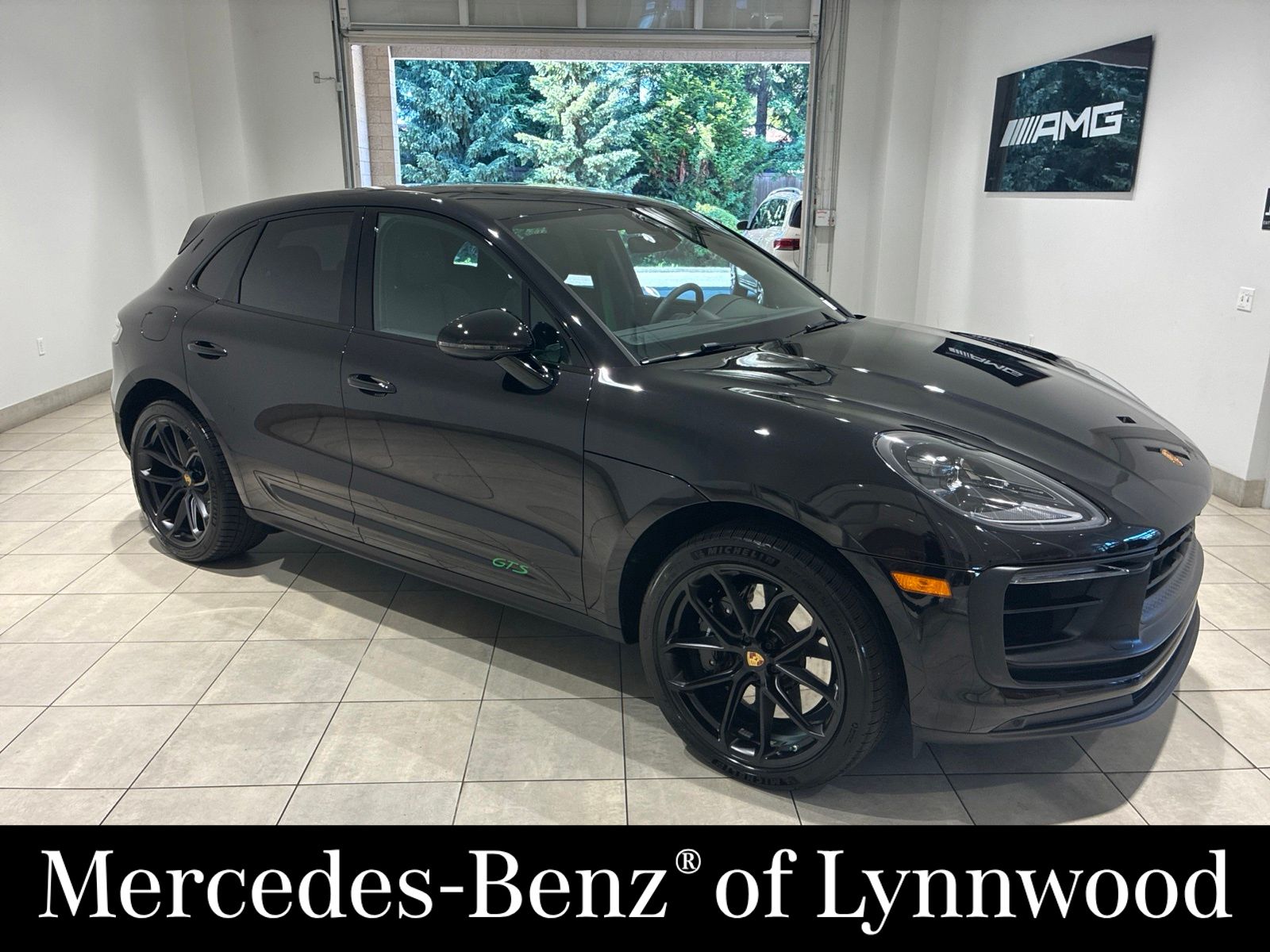 2023 Porsche Macan GTS's photo