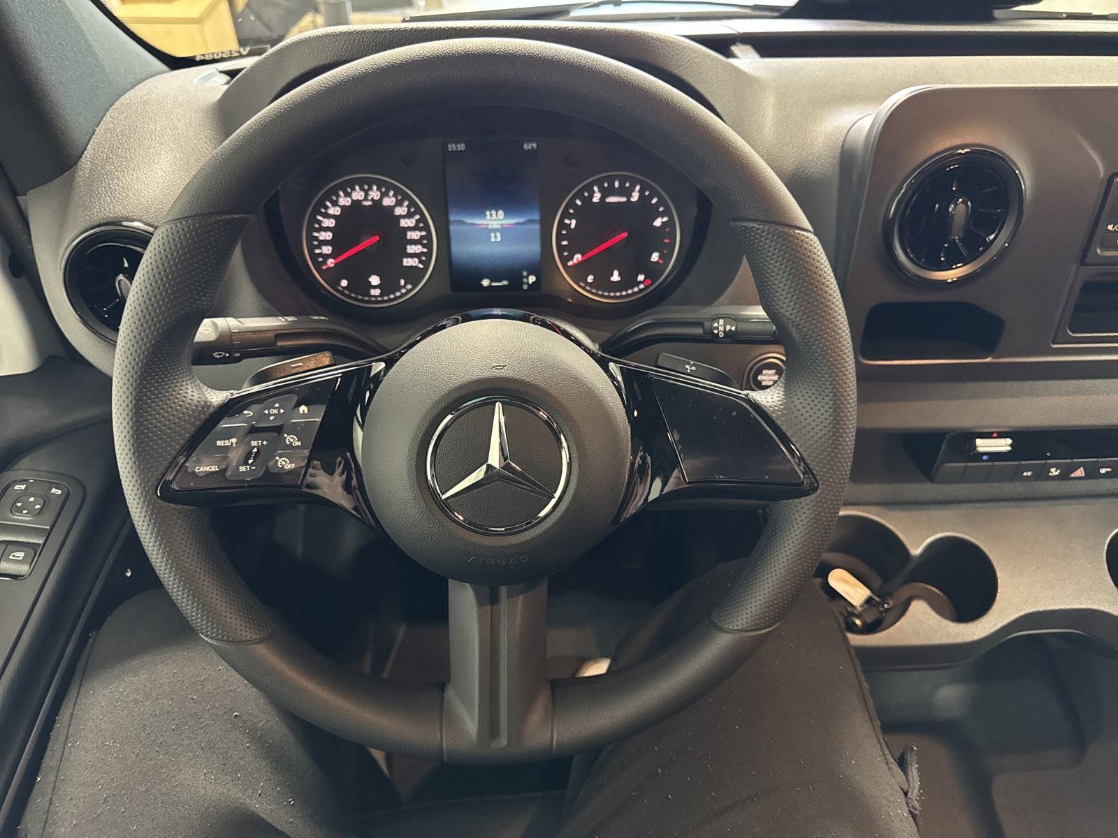 2025 Mercedes-Benz Sprinter Cargo Van Base - Photo 12