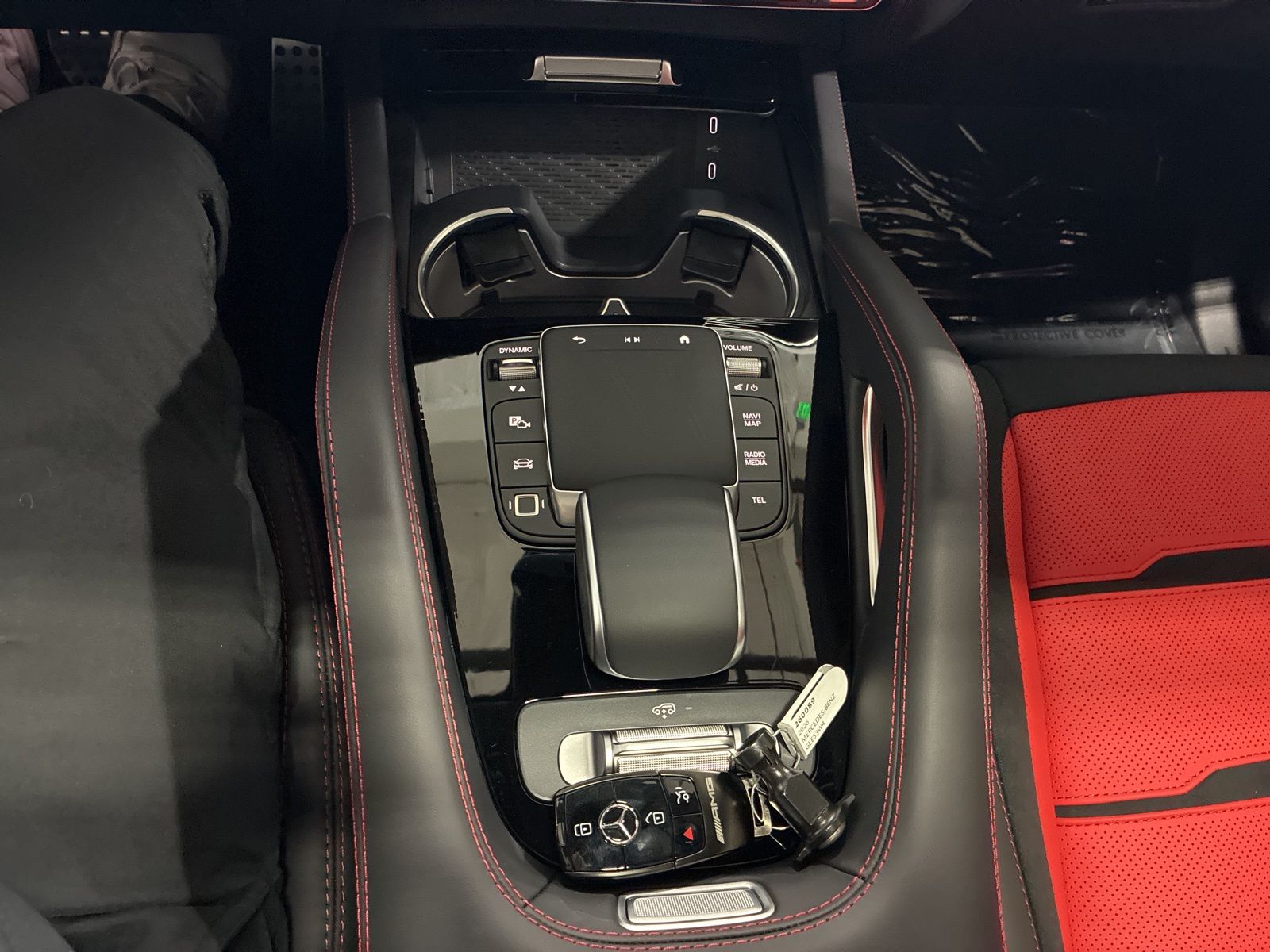 2026 Mercedes-Benz GLE AMG GLE 53 - Photo 15