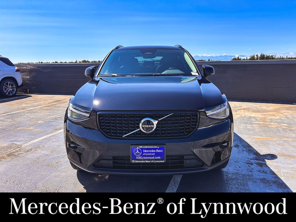 Used 2026 Volvo XC40 B5 Ultra SUV