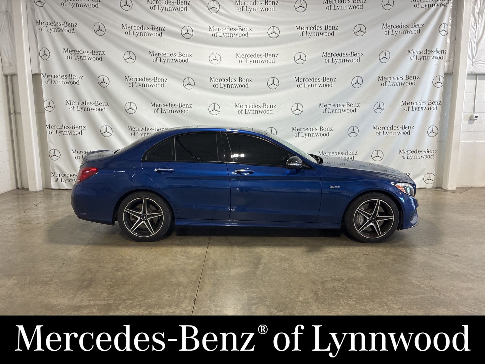 2017 Mercedes Benz C 43 AMG 4MATIC photo 2