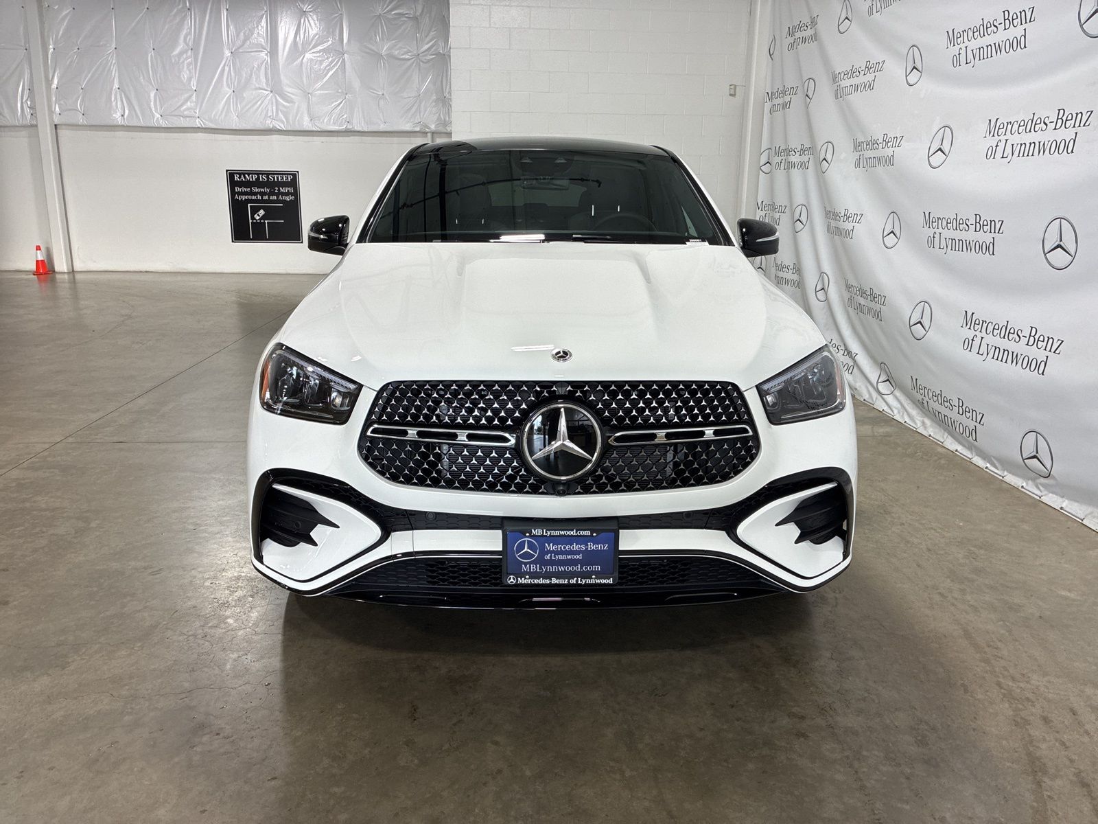 2026 Mercedes Benz GLE 450 4MATIC Coupe photo 2