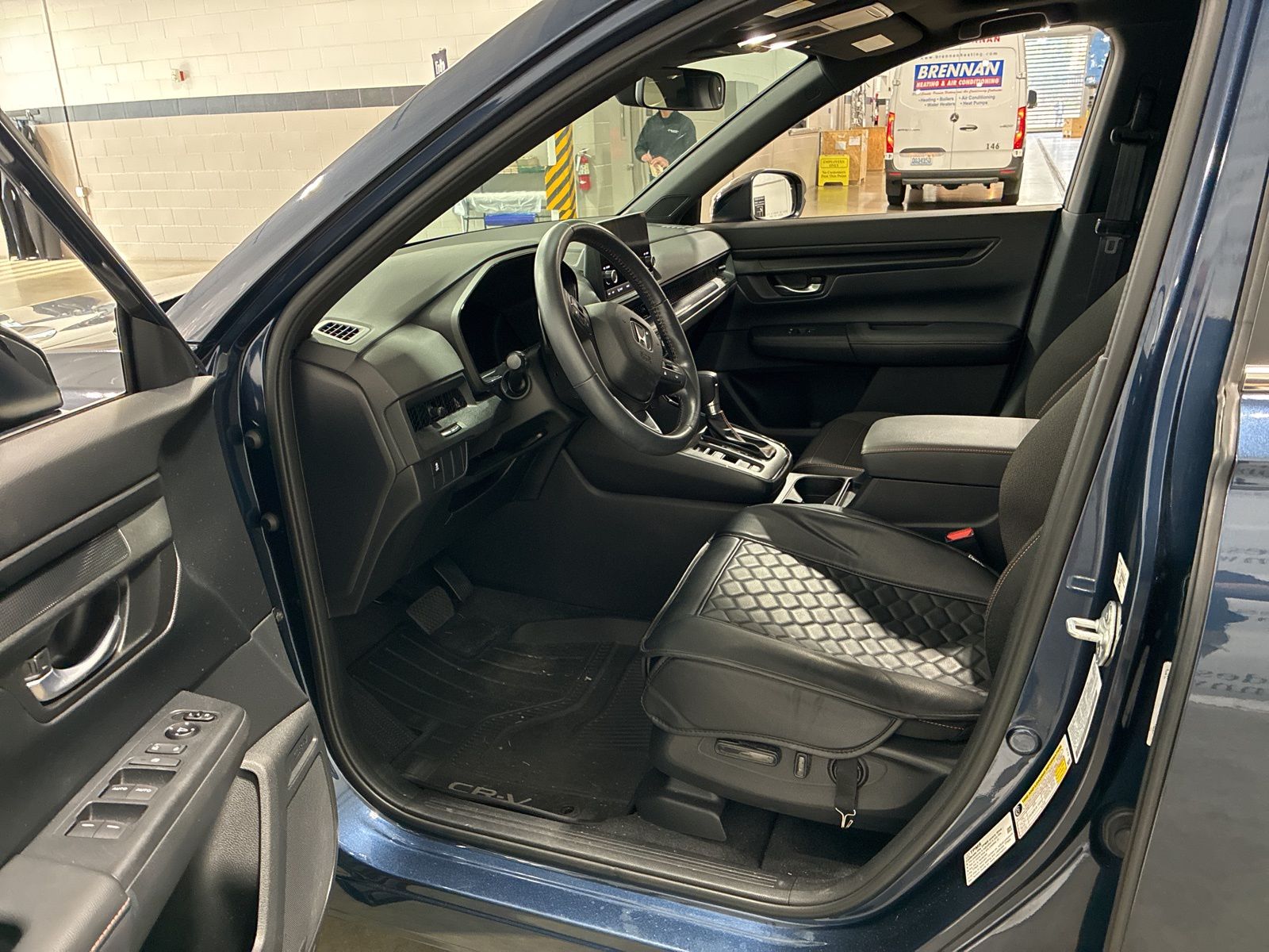 2024 Honda CR-V Hybrid Sport photo 2