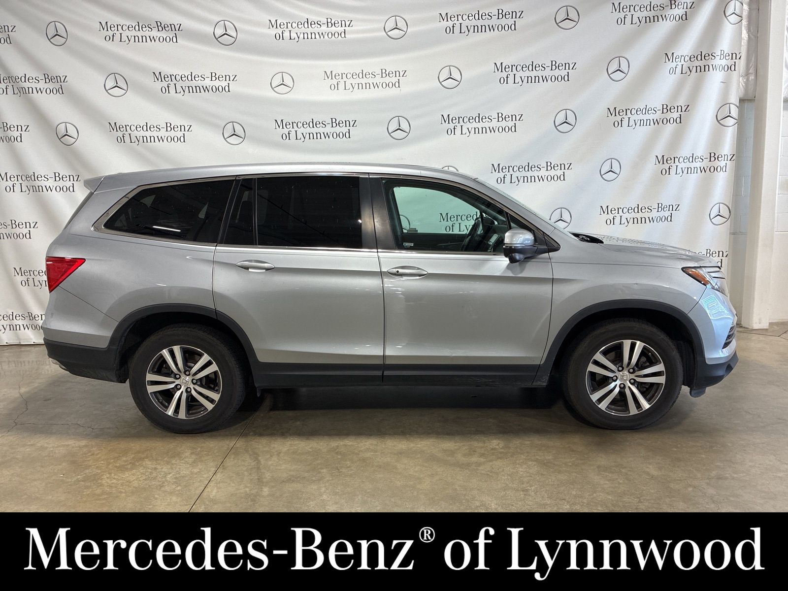 2018 Honda Pilot EX-L photo 3