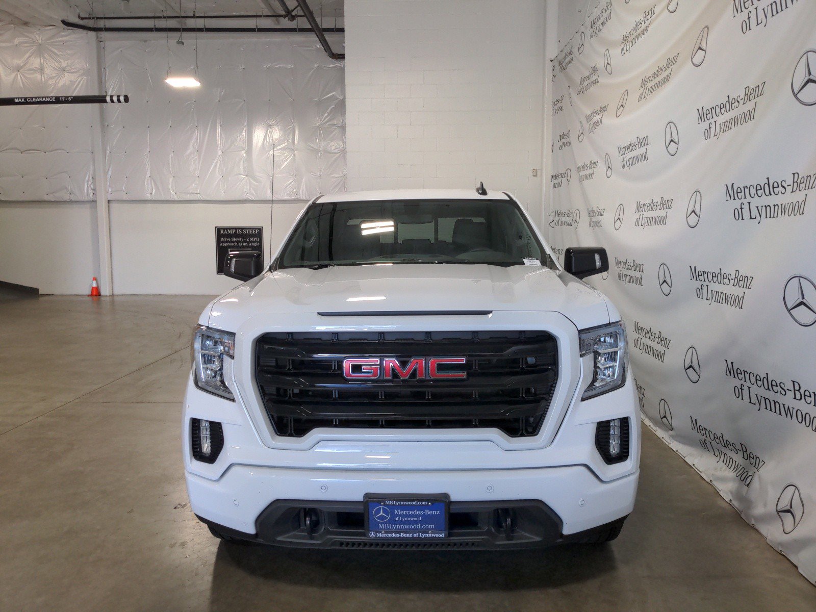 Used 2021 GMC Sierra 1500 Elevation with VIN 3GTU9CET7MG117510 for sale in Glencoe, IL