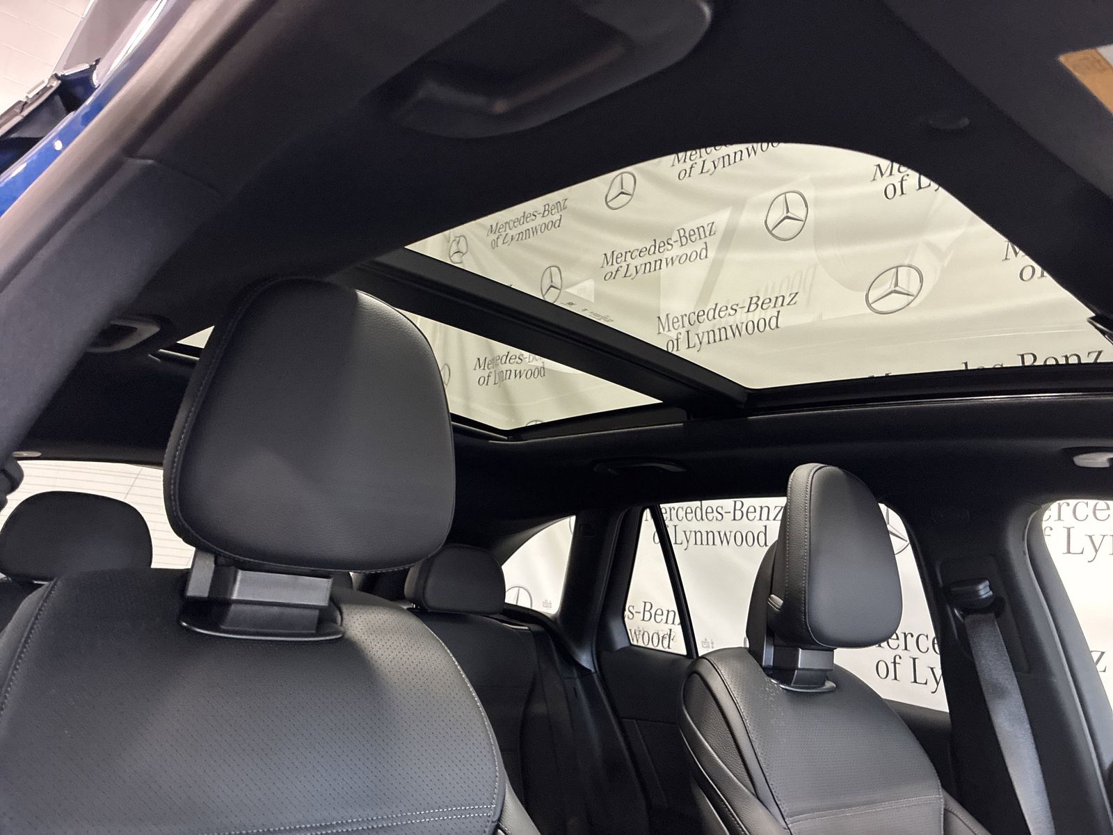 2025 Mercedes-Benz GLC Base - Photo 20