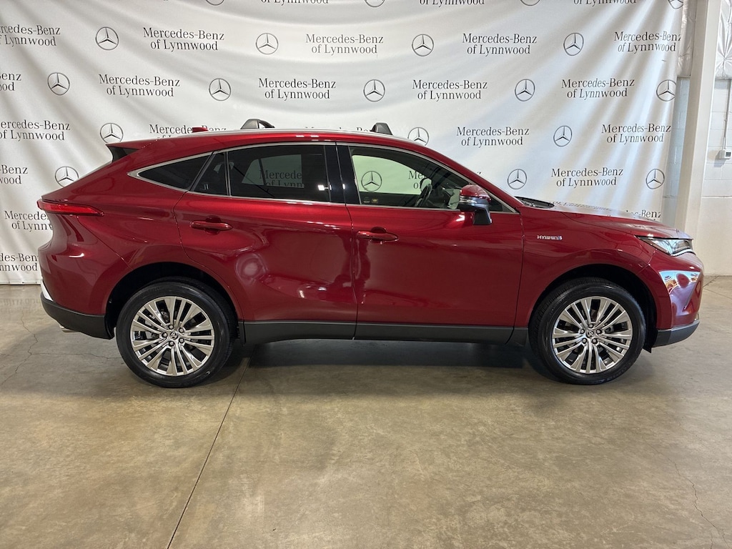 Used 2021 Toyota Venza Limited SUV