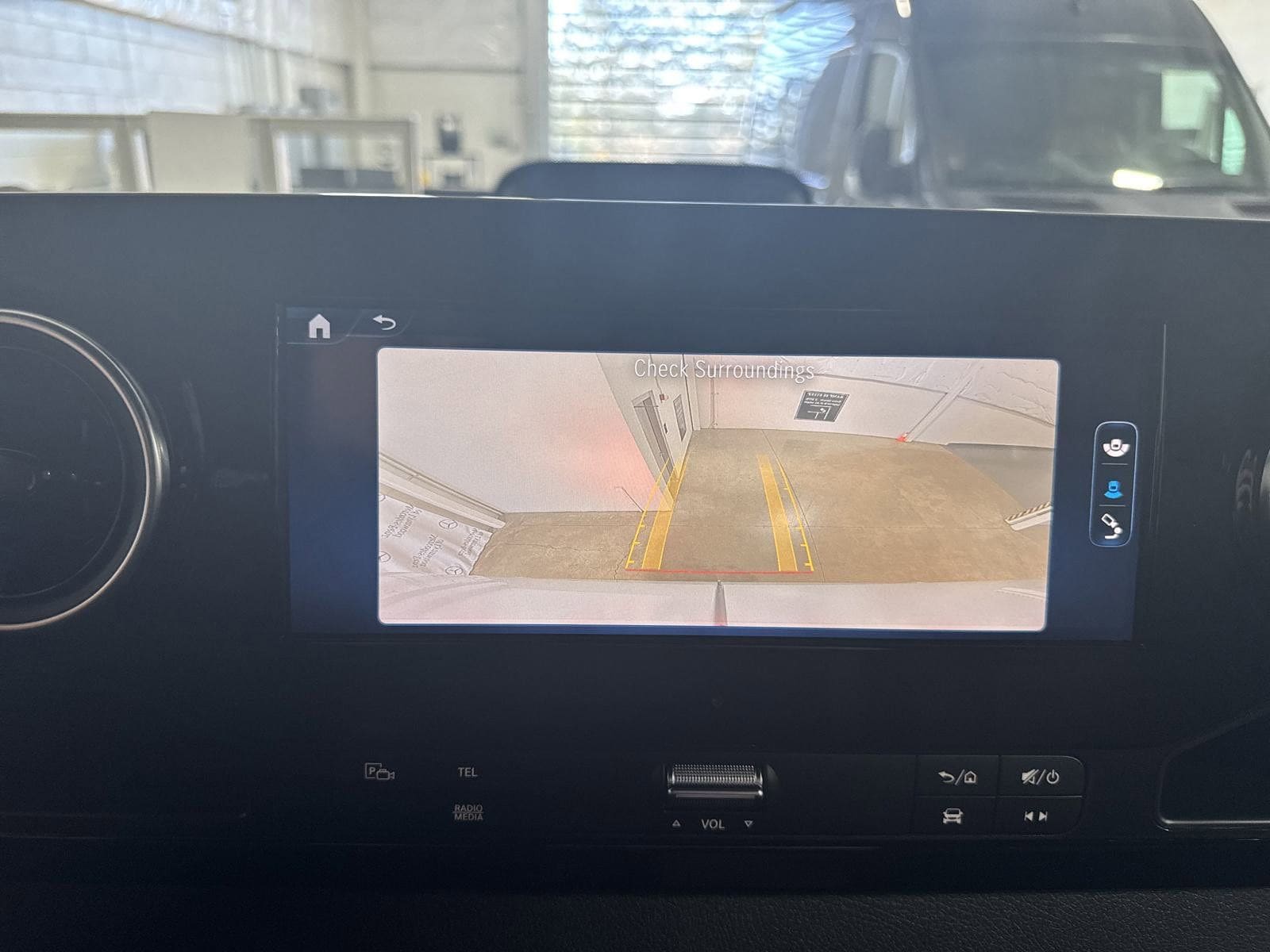 2025 Mercedes-Benz Sprinter Crew Van Base - Photo 15