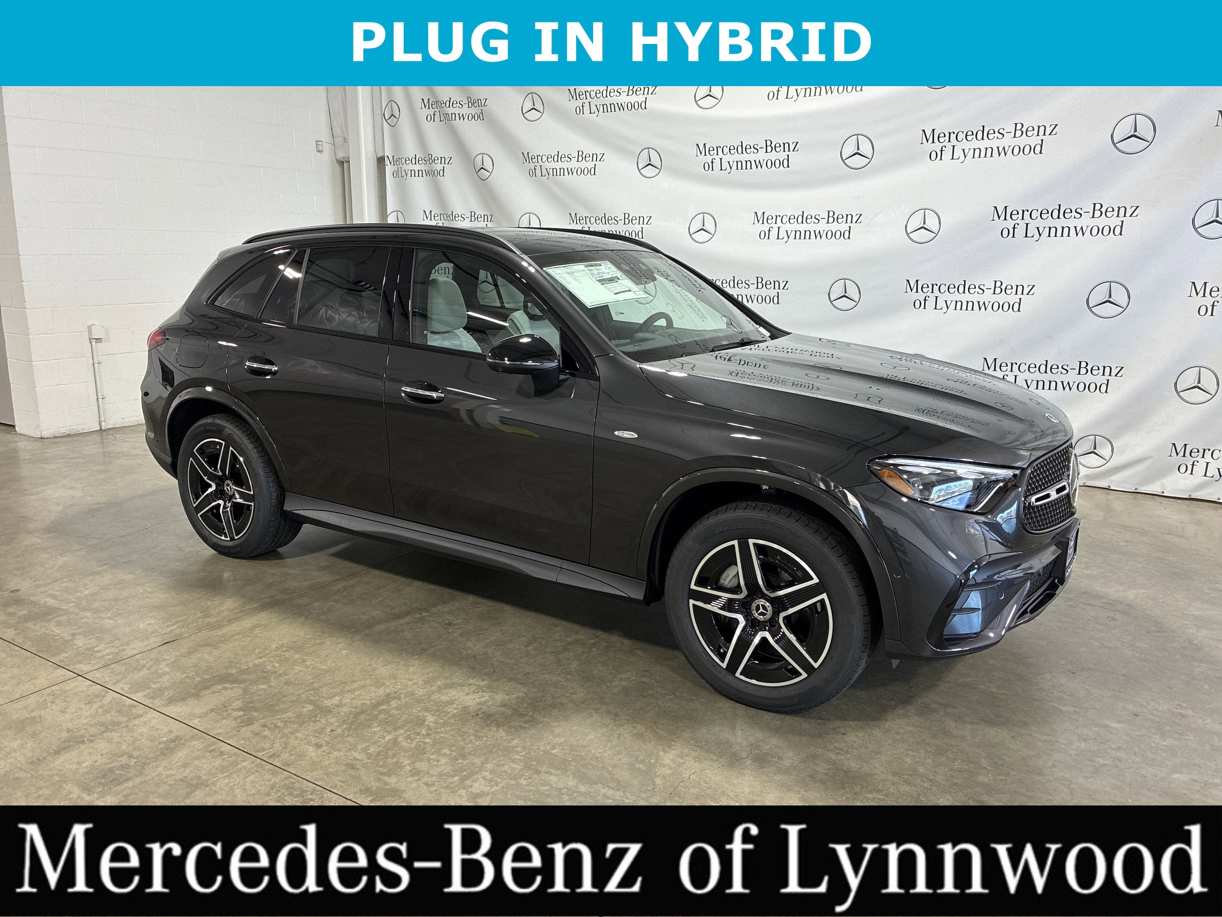 2025 Mercedes-Benz GLC