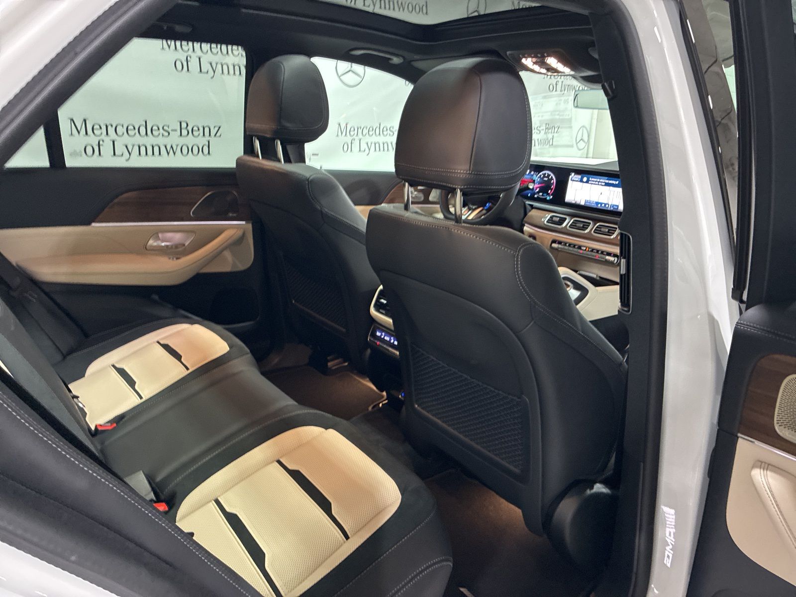 2026 Mercedes-Benz GLE AMG GLE 53 - Photo 22