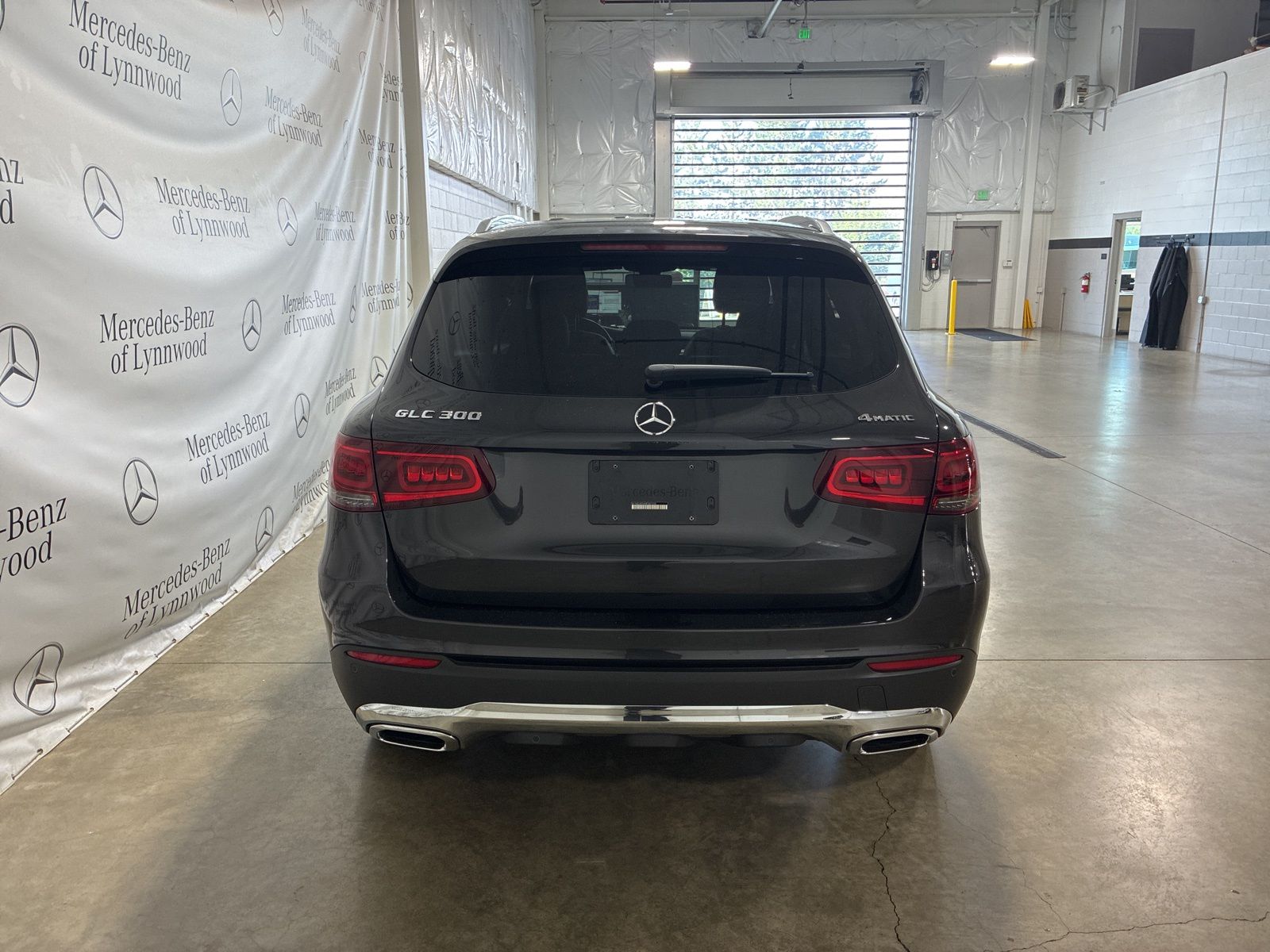 2021 Mercedes Benz GLC 300 4MATIC photo 4
