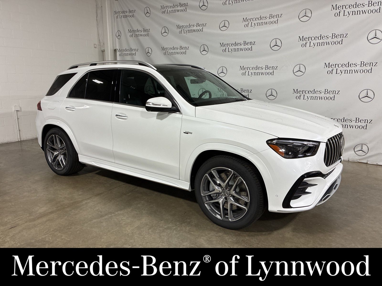 2026 Mercedes-Benz GLE AMG GLE 53's photo