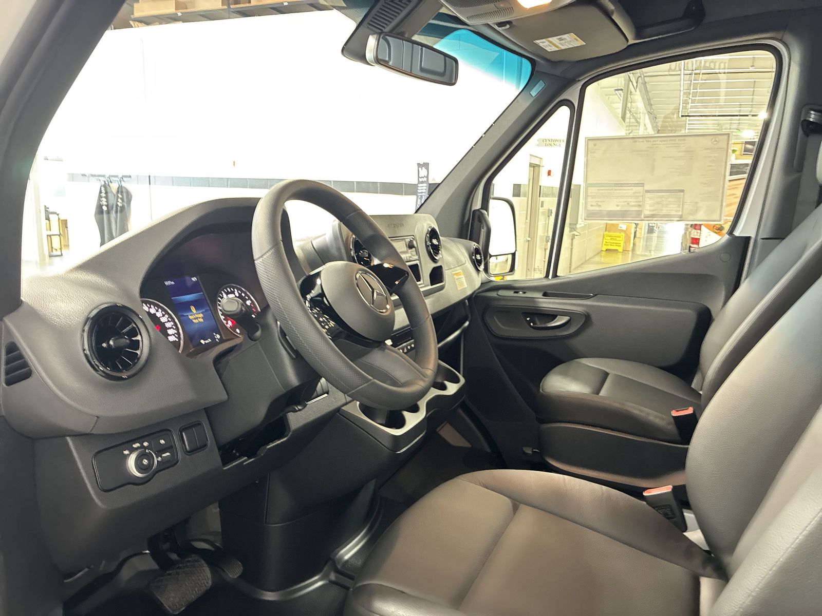 2025 Mercedes-Benz Sprinter Cargo Van Base - Photo 12