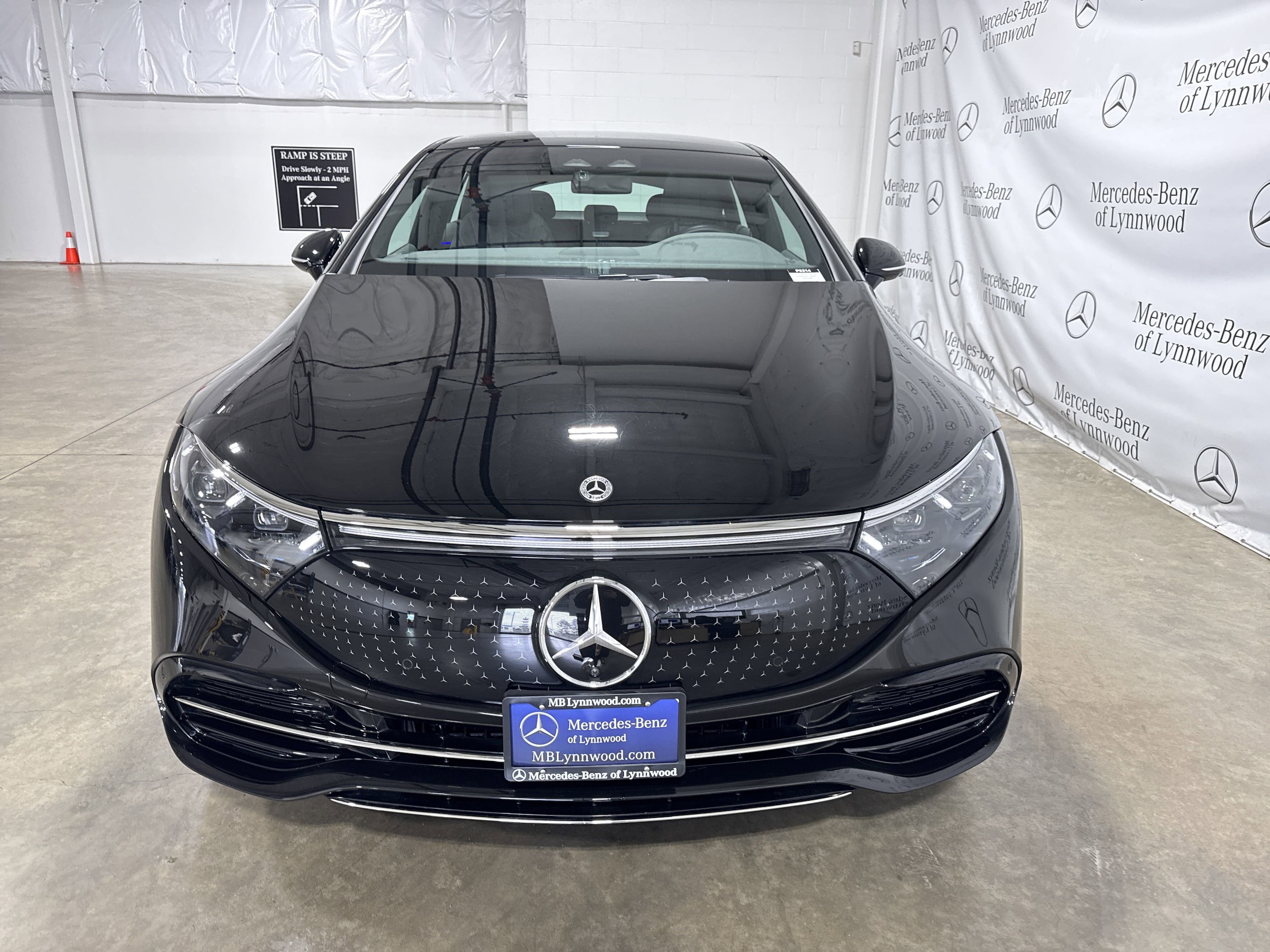 Certified 2024 Mercedes-Benz EQS Base with VIN W1KCG2EB8RA045487 for sale in Lynnwood, WA