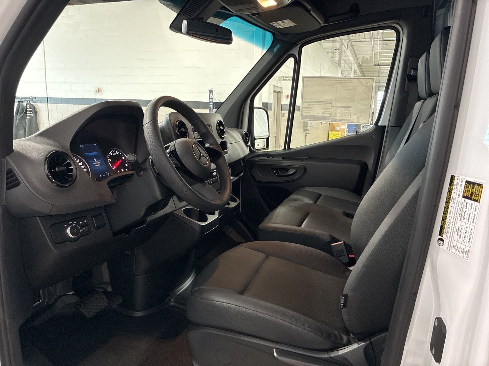 2025 Mercedes-Benz Sprinter Cargo Van Base - Photo 7