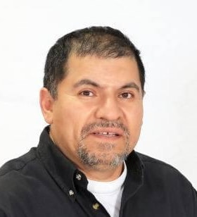 Staff member Juan Leon from 30ef390394ad