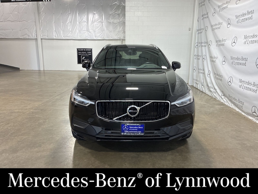 Used 2018 Volvo XC60 XC60 T5 Momentum SUV