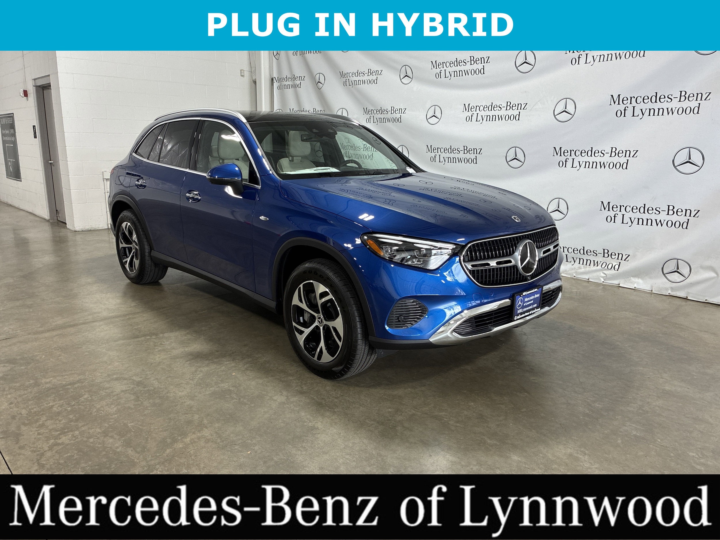 2025 Mercedes-Benz GLC