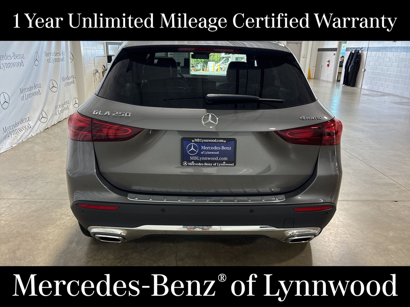 2025 Mercedes Benz GLA 250 4MATIC photo 2