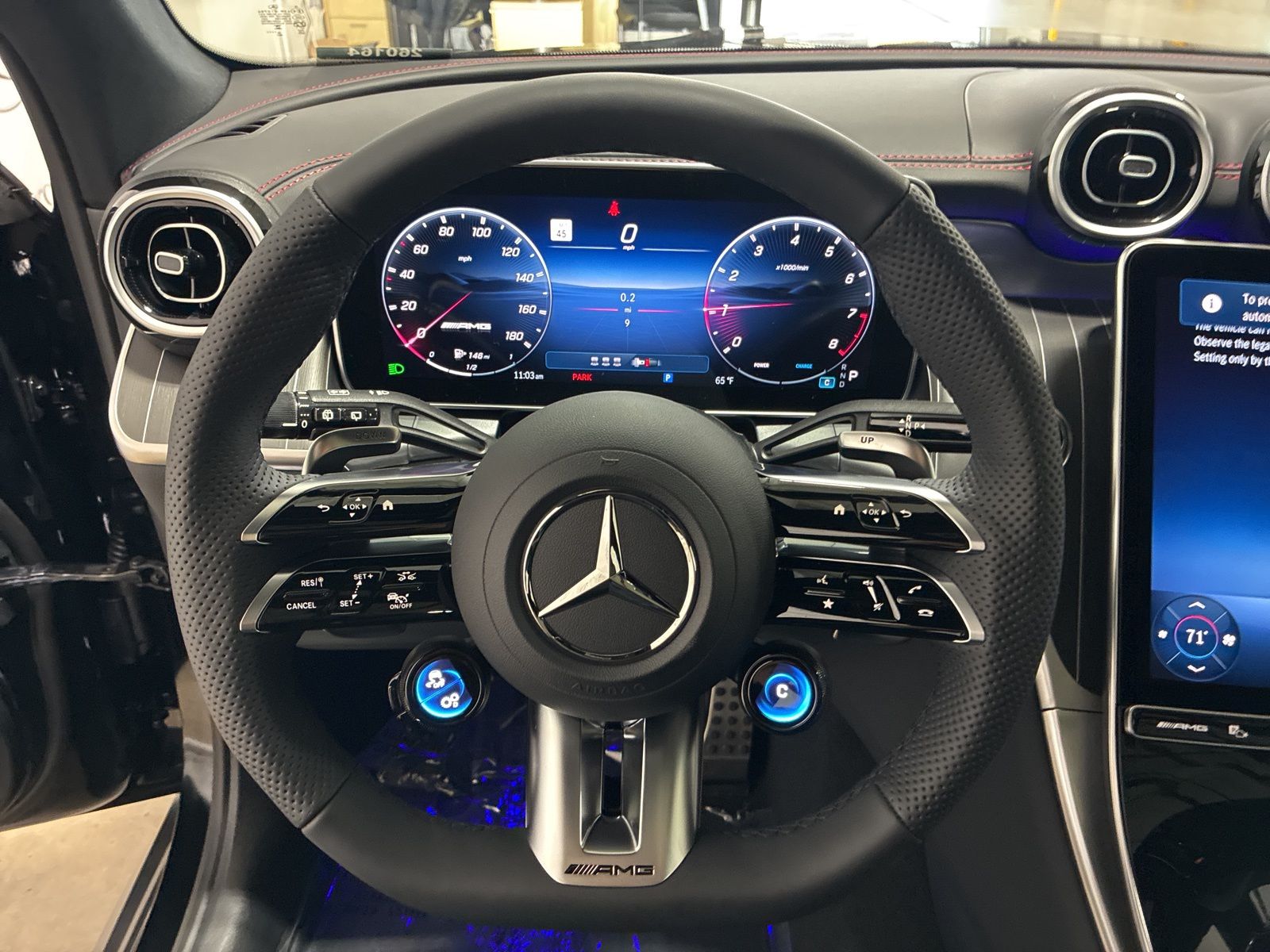 2026 Mercedes-Benz GLC AMG GLC43 - Photo 13