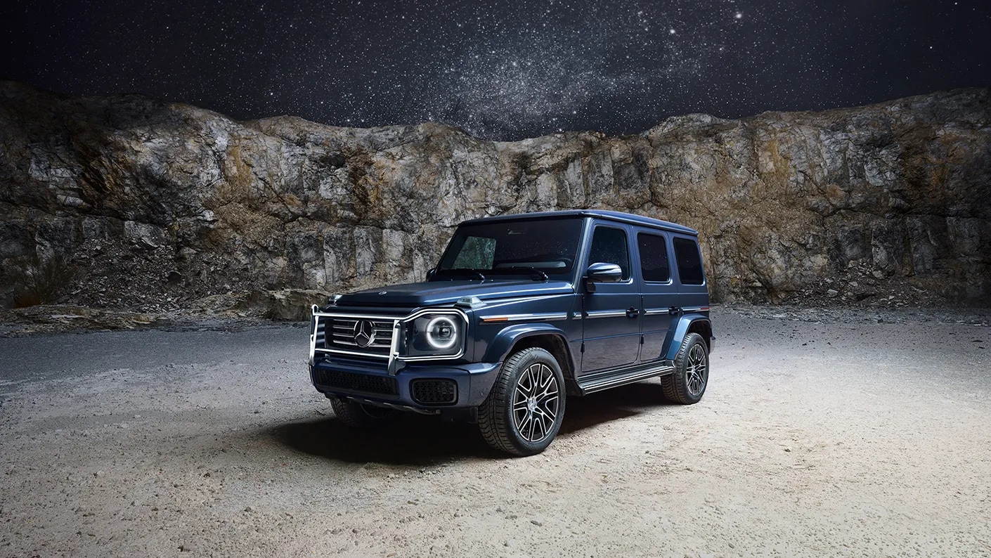 2025-mercedes-benz-g-class-posed-night.png