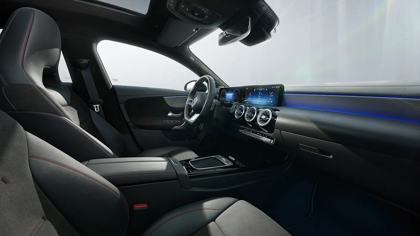 2024-mercedes-benz-CLA-COUPE-interior-front-sideview.png