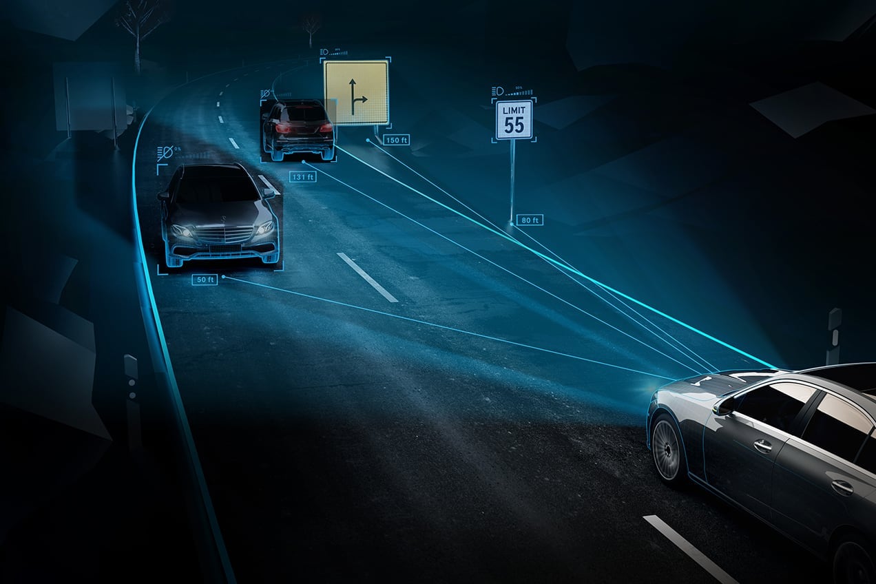 Mercedes-Benz DIGITAL LIGHT image