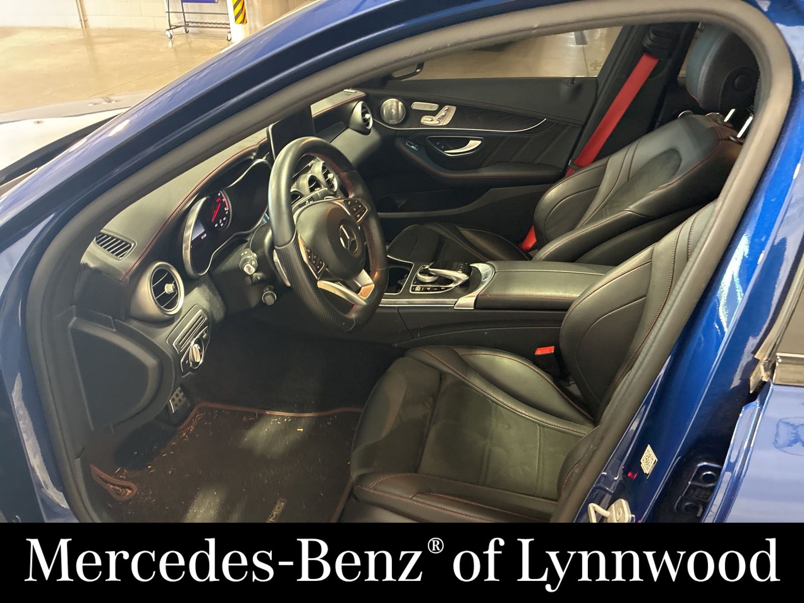 2017 Mercedes Benz C 43 AMG 4MATIC photo 4
