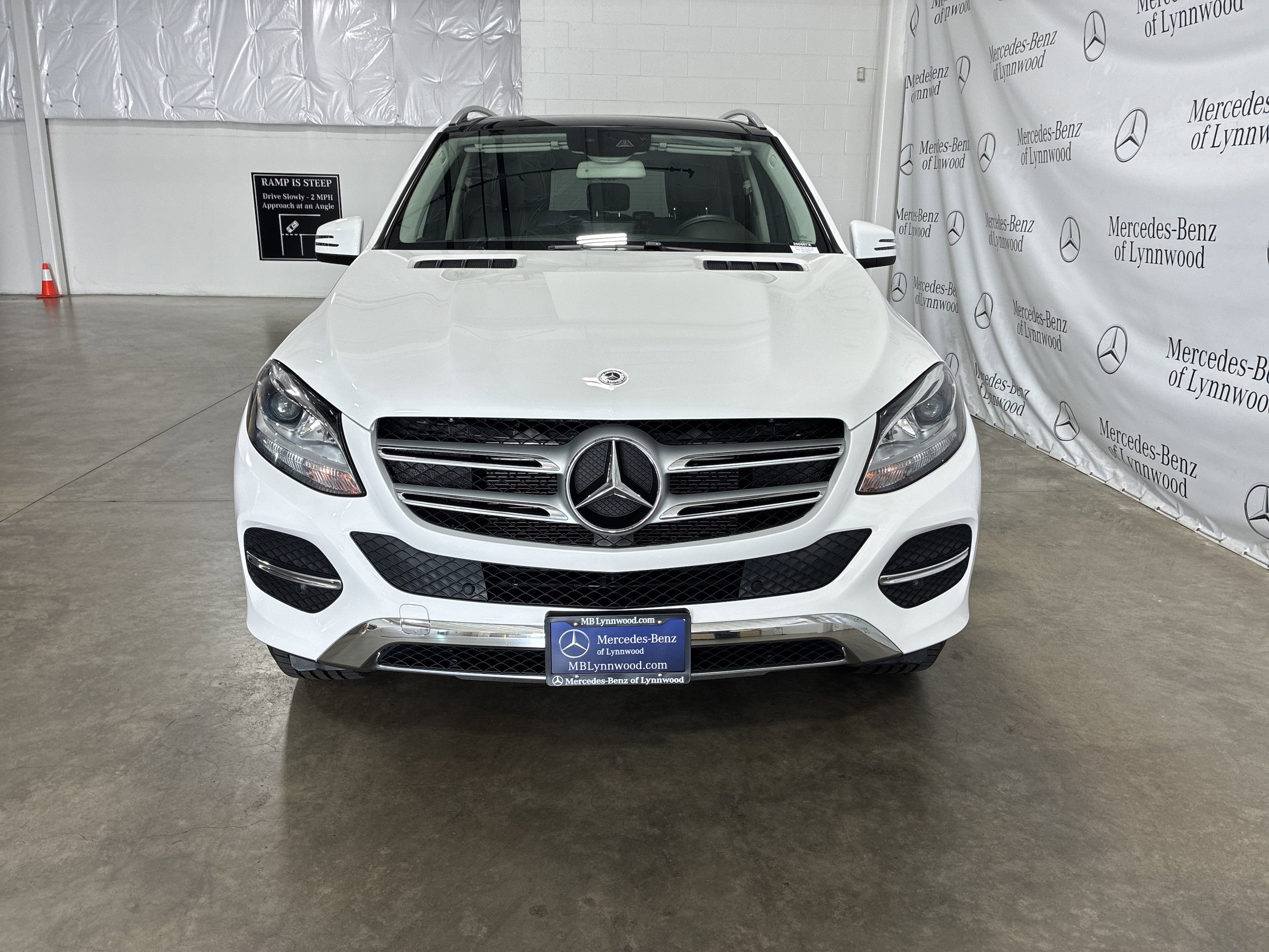 Used 2017 Mercedes-Benz GLE-Class GLE350 with VIN 4JGDA5HB8HA974859 for sale in Lynnwood, WA