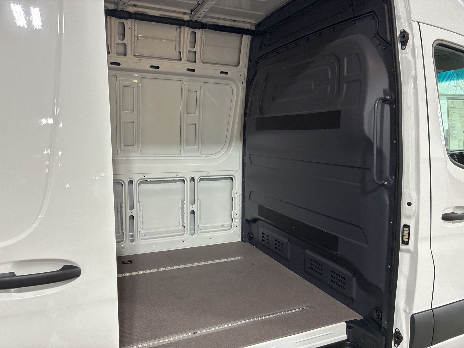 2025 Mercedes-Benz Sprinter Cargo Van Base - Photo 15