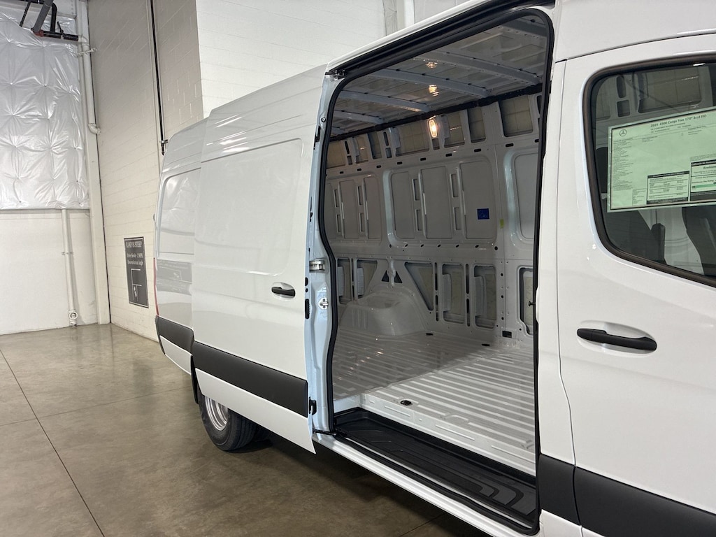New 2025 Mercedes-Benz Sprinter 4500 Cargo Van 170 in. WB Cargo Van